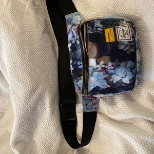 Herschel fanny pack